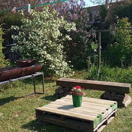 B&B Du Cerisier, Diner Sur Demande Noyers  Εξωτερικό φωτογραφία
